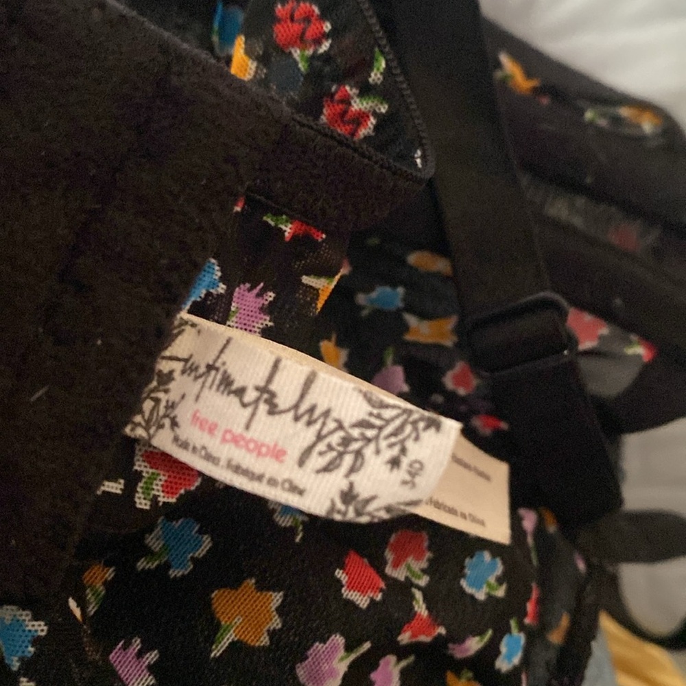 Free People 34D Capri Demo Wired Floral Bra - Picture 3 of 13